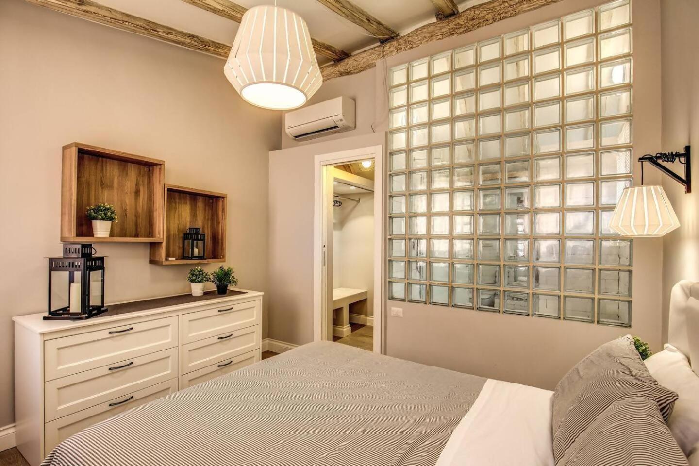Attic With Terrace By Trevi Fountain Apartment Roma Exterior foto
