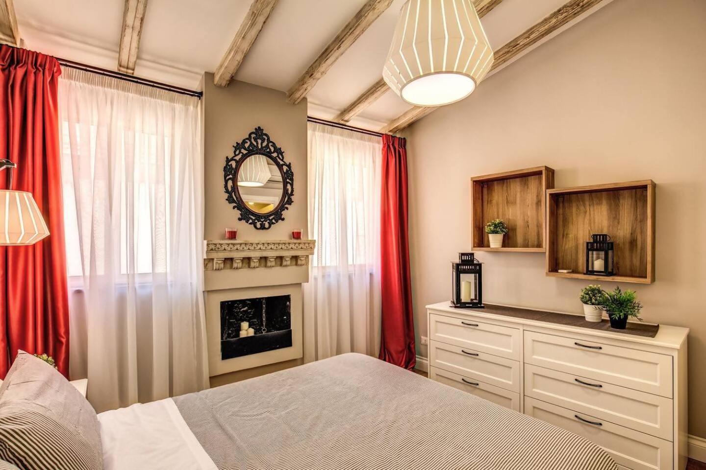 Attic With Terrace By Trevi Fountain Apartment Roma Exterior foto