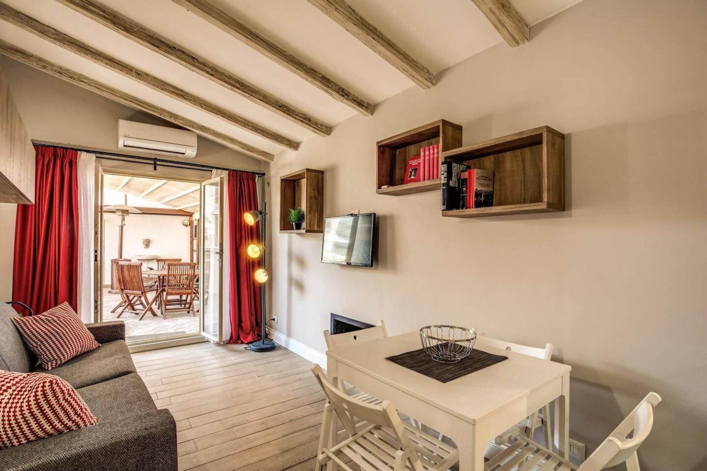 Attic With Terrace By Trevi Fountain Apartment Roma Exterior foto